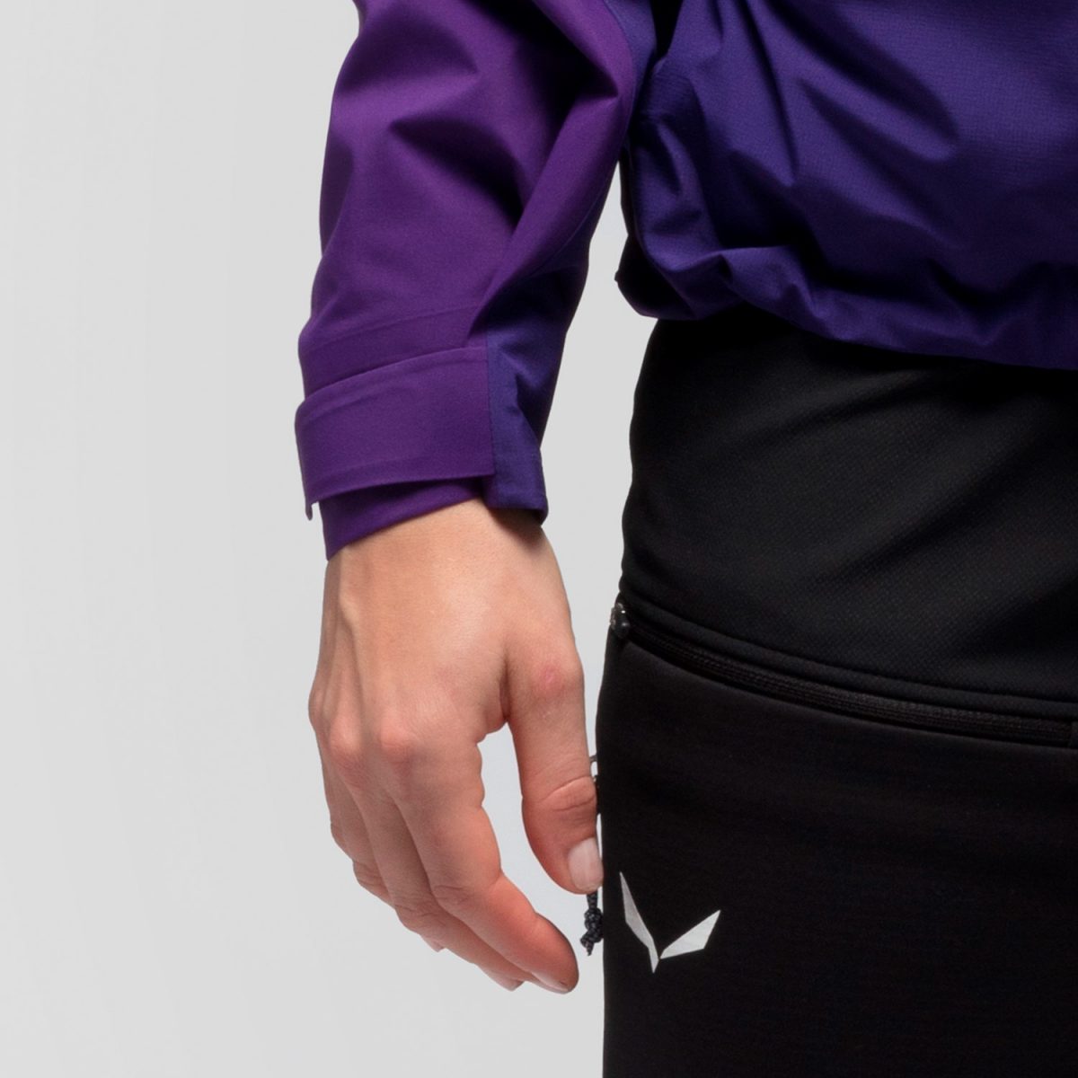 ORTLES 3 GORE-TEX PRO waterproof for women with adjustable cuff